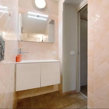 Aloha Mandello del Lario