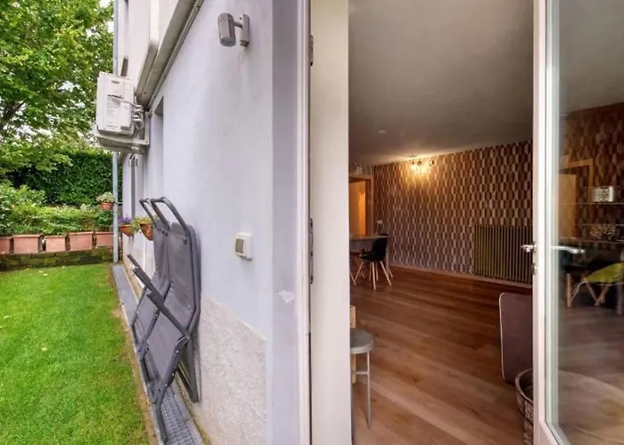 Aloha Манделло-дель-Ларио